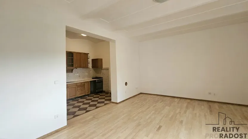 Pronájem bytu 1+1, Třebotov, Hlavní, 70 m2