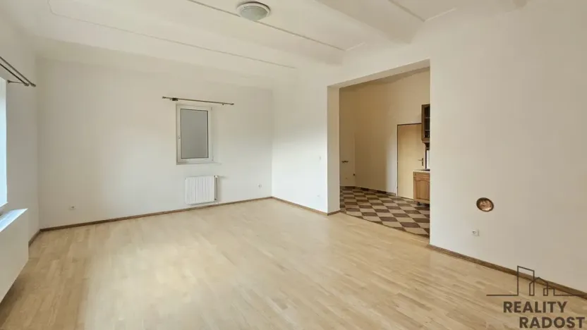 Pronájem bytu 1+1, Třebotov, Hlavní, 70 m2