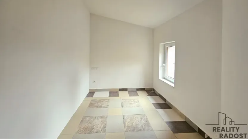 Pronájem bytu 1+1, Třebotov, Hlavní, 70 m2