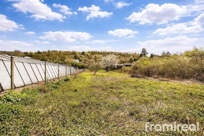 Prodej vícegeneračního domu, Lovčičky, 200 m2