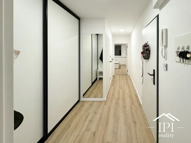 Pronájem bytu 2+kk, Praha - Bohnice, Gdaňská, 67 m2