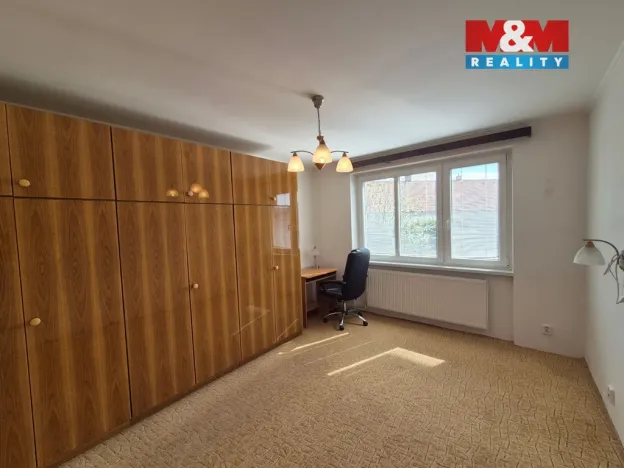 Prodej bytu 3+1, Trubín, Na Hrázi, 72 m2