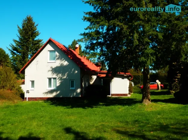 Prodej rodinného domu, Dolní Břežany - Zálepy, Úzká, 195 m2