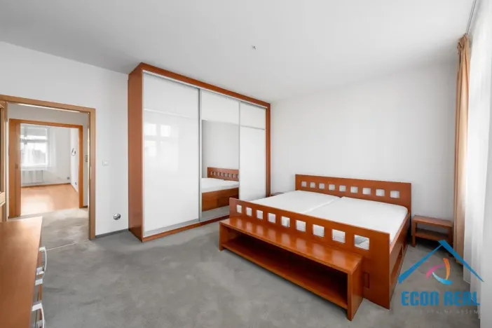 Pronájem bytu 4+kk, Praha - Libeň, Na rozcestí, 128 m2