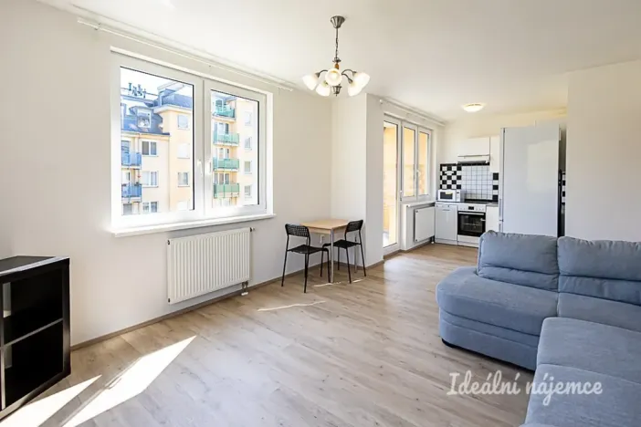 Pronájem bytu 2+kk, Praha - Libeň, Kovanecká, 53 m2