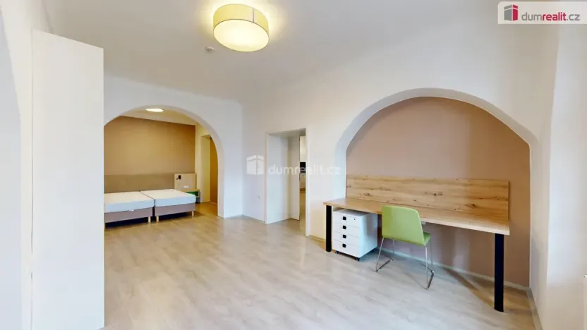 Pronájem bytu 2+kk, Opava - Město, Dolní náměstí, 95 m2