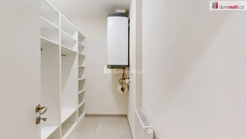 Pronájem bytu 2+kk, Opava - Město, Dolní náměstí, 95 m2