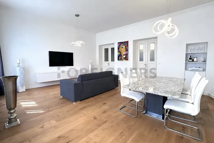 Pronájem bytu 2+1, Praha - Smíchov, Dienzenhoferovy sady, 84 m2