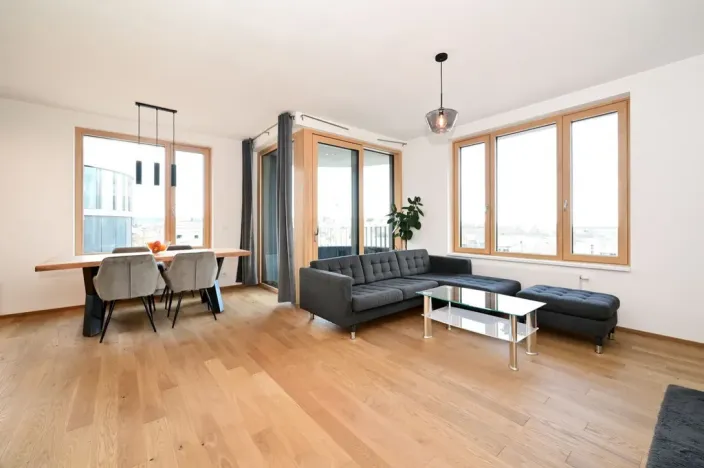 Pronájem bytu 3+kk, Praha - Radlice, U Komína, 94 m2