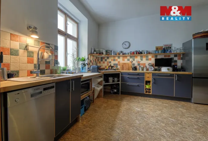 Prodej bytu 2+1, Plzeň - Jižní Předměstí, Edvarda Beneše, 70 m2