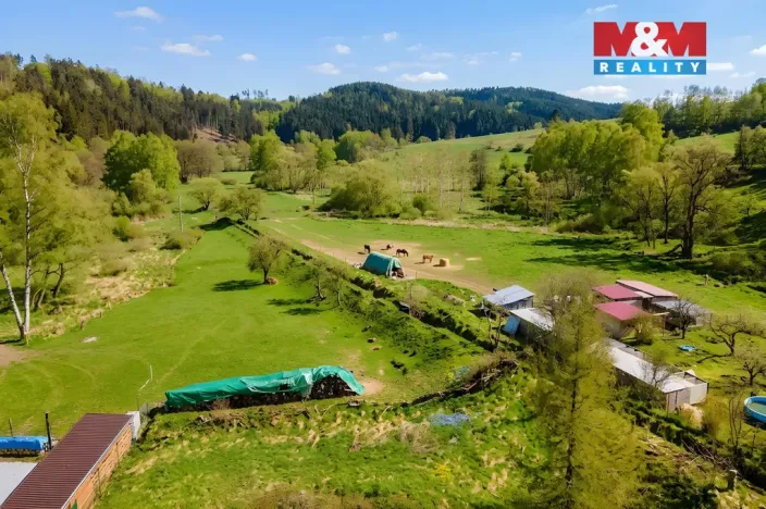 Prodej pozemku pro bydlení, Chodová Planá - Michalovy Hory, 1740 m2