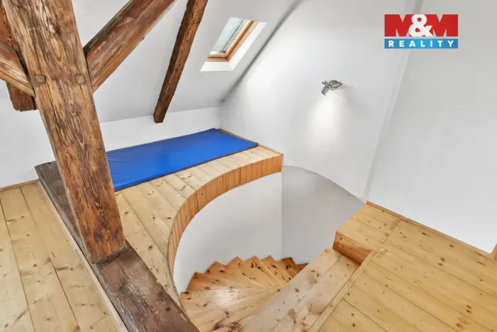 Prodej rodinného domu, Mimoň - Mimoň II, náměstí Čsl. armády, 150 m2