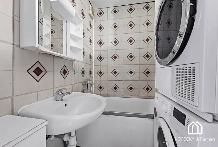 Prodej bytu 2+1, Praha - Letňany, Fryčovická, 52 m2