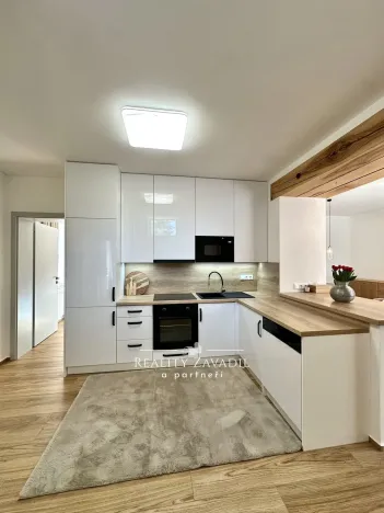 Prodej bytu 2+kk, Skuhrov nad Bělou, 52 m2