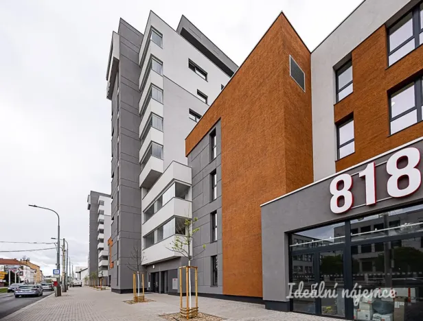Pronájem bytu 2+kk, Praha - Vysočany, Poděbradská, 50 m2