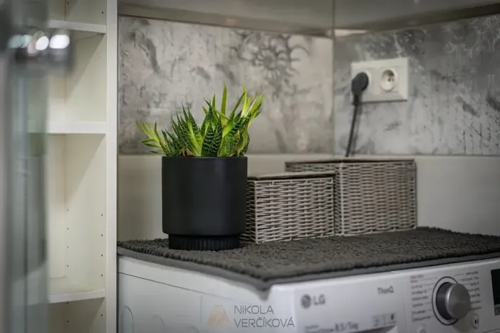 Pronájem bytu 2+kk, Brno, Burešova, 53 m2