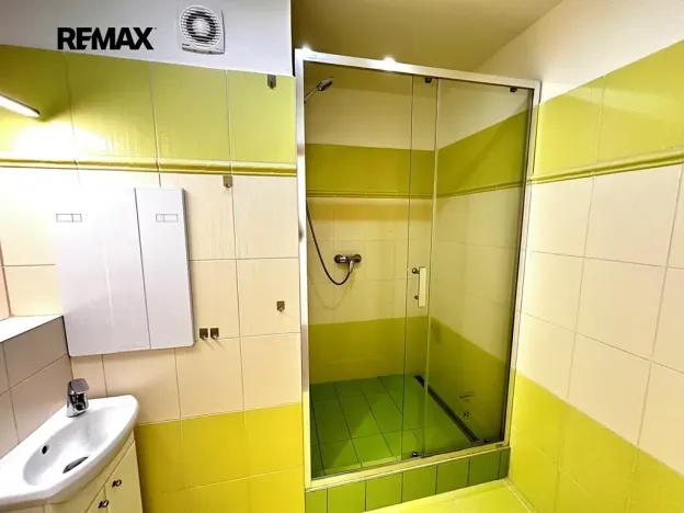 Pronájem bytu 2+kk, Kladno, Švédská, 40 m2