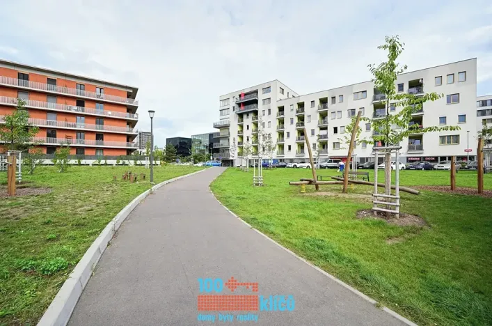 Prodej bytu 1+1, Praha - Modřany, Vorařská, 37 m2