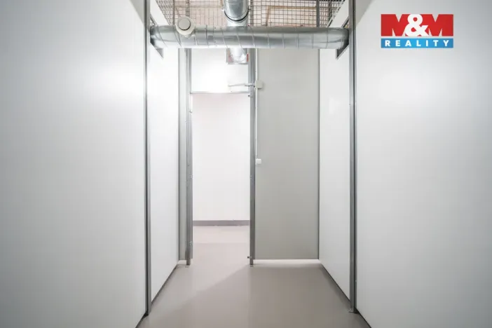 Pronájem bytu 1+kk, Praha, 35 m2