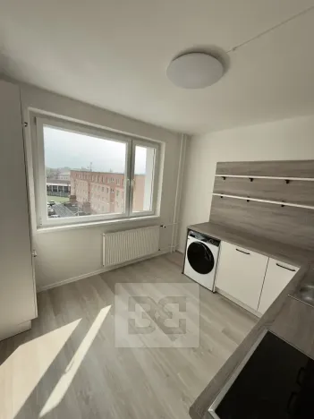 Pronájem bytu 2+1, Slaný, Vikova, 59 m2