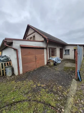 Pronájem výrobních prostor, Holoubkov, 150 m2