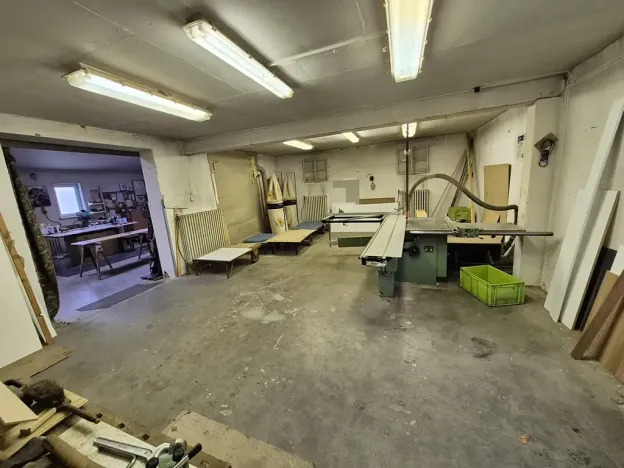 Pronájem výrobních prostor, Holoubkov, 150 m2