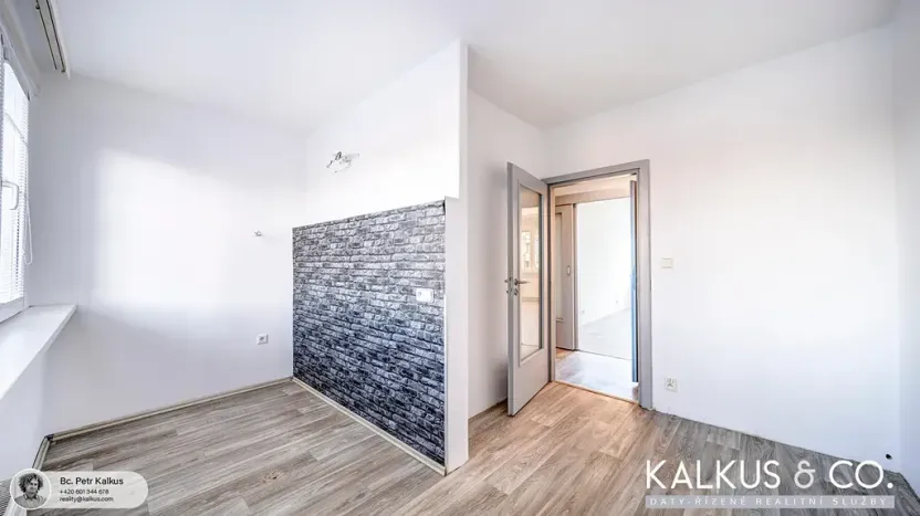 Pronájem bytu 2+kk, Hradec Králové, Gagarinova, 41 m2