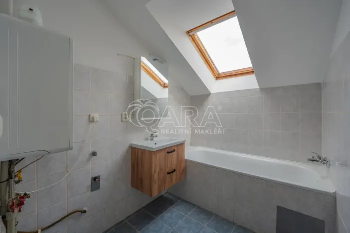 Prodej bytu 1+kk, Písek - Václavské Předměstí, Hostivítova, 30 m2