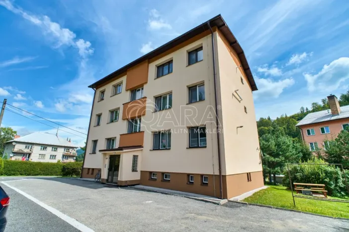 Prodej bytu 3+1, Horní Lomná, 68 m2