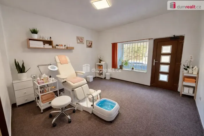 Pronájem obchodního prostoru, Děčín - Děčín III-Staré Město, Litoměřická, 36 m2