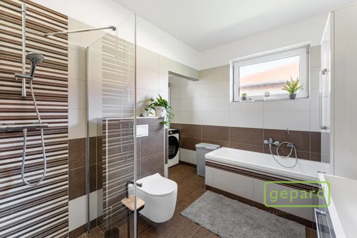 Prodej rodinného domu, Krakovany, 90 m2