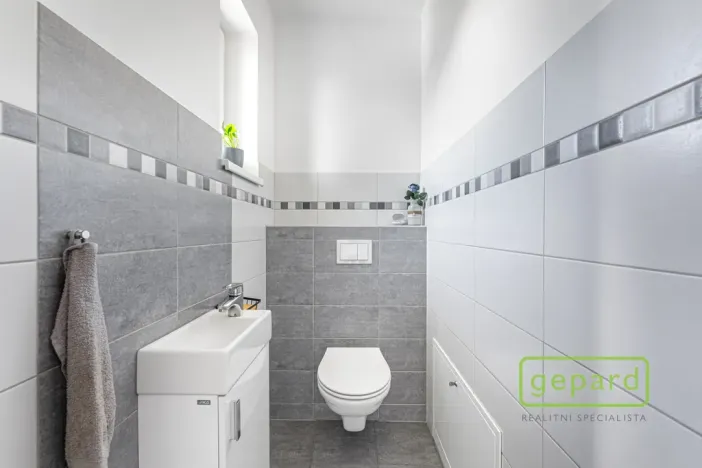 Prodej rodinného domu, Krakovany, 90 m2