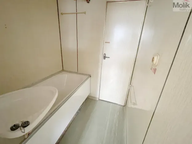 Prodej bytu 3+1, Bílina - Pražské Předměstí, Aléská, 64 m2