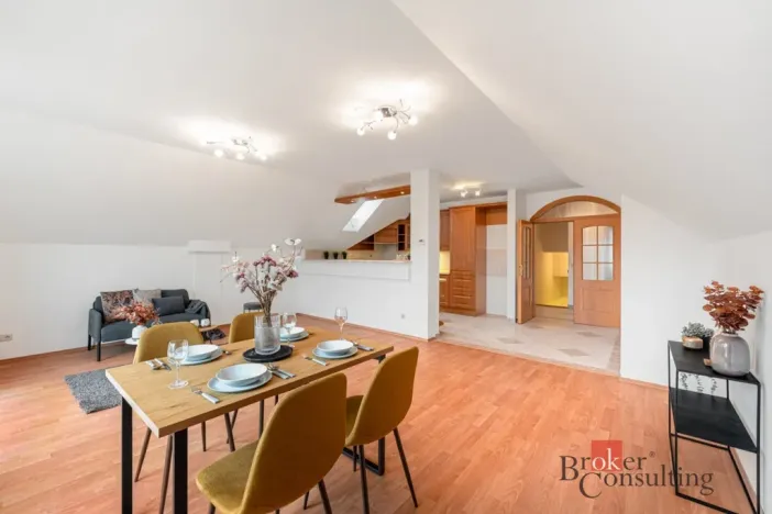 Prodej bytu 4+kk, Praha - Štěrboholy, Novoštěrboholská, 172 m2