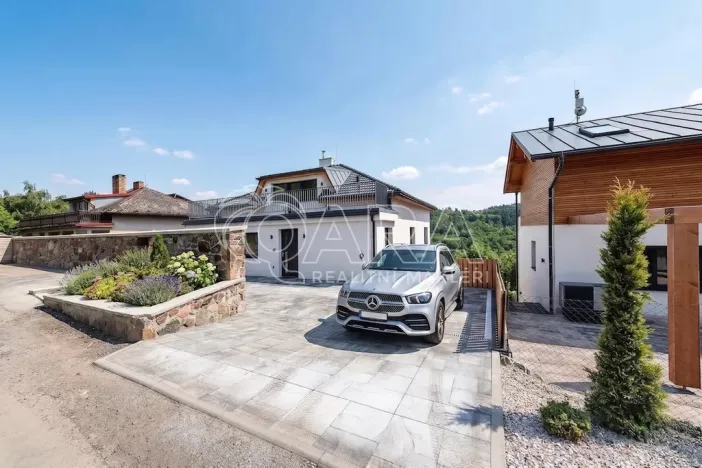 Prodej bytu 5+kk, Chocerady, 189 m2