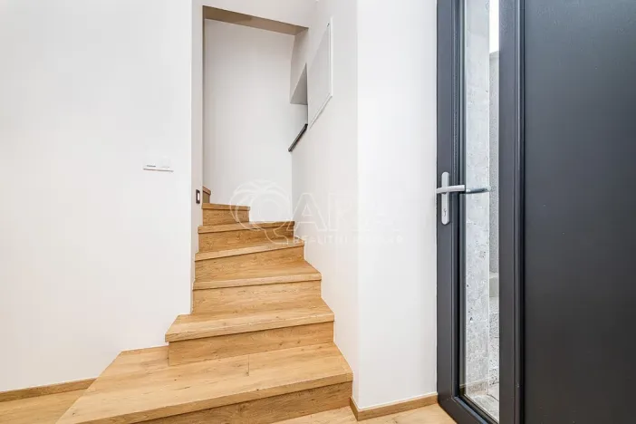 Prodej bytu 5+kk, Chocerady, 189 m2