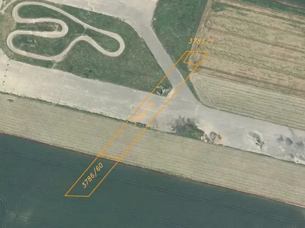 Dražba louky, Kravaře, 2873 m2