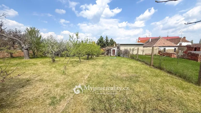 Prodej zahrady, Šatov, 875 m2