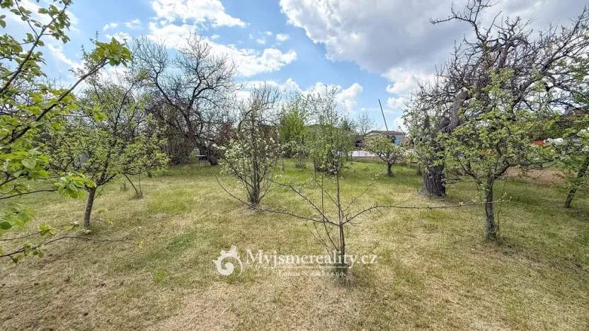 Prodej zahrady, Šatov, 875 m2