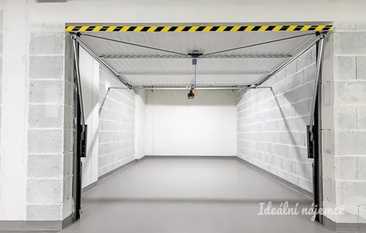 Pronájem bytu 2+kk, Praha - Vysočany, Poděbradská, 50 m2