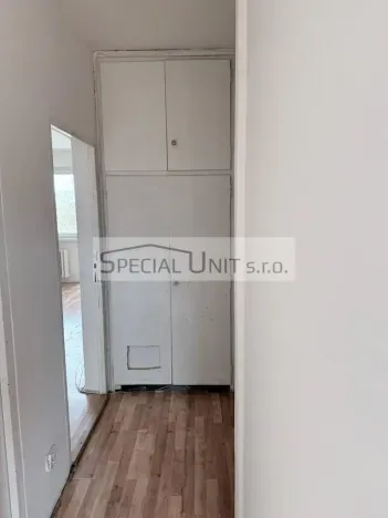 Prodej bytu 2+1, Chomutov, Beethovenova, 48 m2