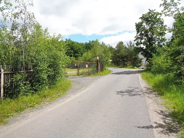 Prodej komerčního pozemku, Jesenice, Rekreační, 10738 m2