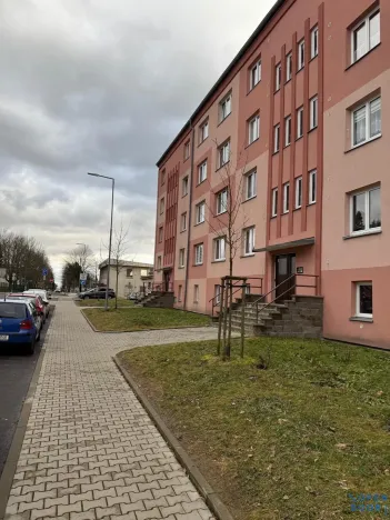 Pronájem bytu 2+1, Habartov, Karla Čapka, 57 m2