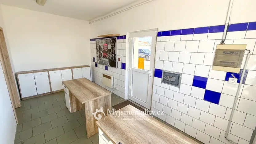 Pronájem výrobních prostor, Šanov, Zahradní, 135 m2