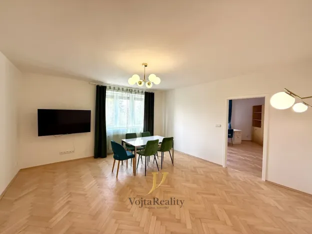 Pronájem bytu 3+1, Olomouc, Ladova, 86 m2