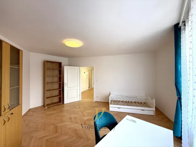 Pronájem bytu 3+1, Olomouc, Ladova, 86 m2