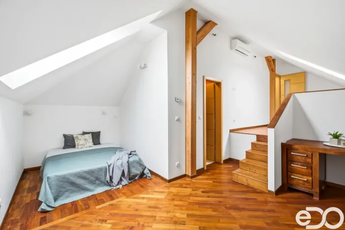 Prodej rodinného domu, Dolní Beřkovice - Vliněves, 400 m2