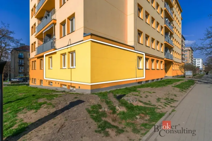 Prodej bytu 2+1, Praha - Libeň, Sokolovská, 72 m2