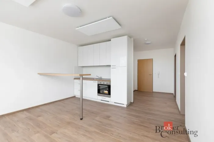 Pronájem bytu 2+kk, Bruntál, Příčná, 55 m2