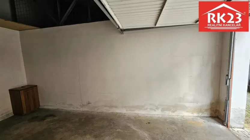 Pronájem garáže, Mariánské Lázně, Třebízského, 18 m2